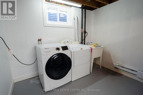 3 - 1440 Sixth Line W, Oakville, ON - Indoor Photo Showing Laundry Room