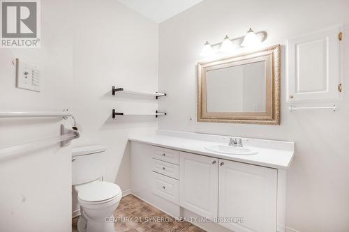 25 Briardale Crescent N, Ottawa, ON - Indoor Photo Showing Bathroom