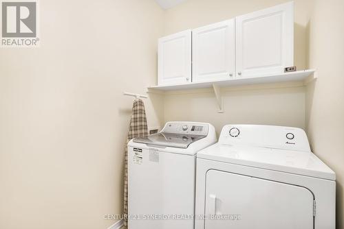 25 Briardale Crescent N, Ottawa, ON - Indoor Photo Showing Laundry Room