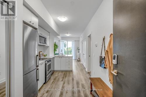 315 - 312 Erb Street W, Waterloo, ON - Indoor Photo Showing Kitchen