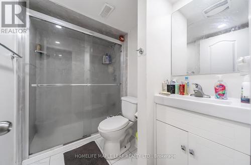 27 Beaverhall Road, Brampton, ON - Indoor Photo Showing Bathroom