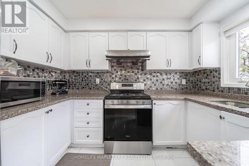 27 Beaverhall Road, Brampton, ON - Indoor Photo Showing Kitchen