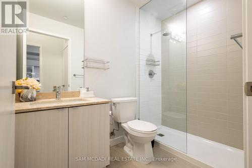 320 - 4055 Parkside Village Drive, Mississauga, ON - Indoor Photo Showing Bathroom