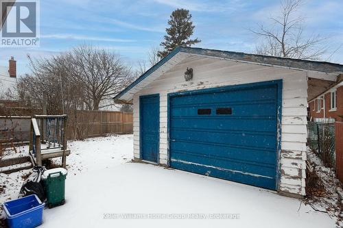 32 Dietz Avenue S, Waterloo, ON - Outdoor