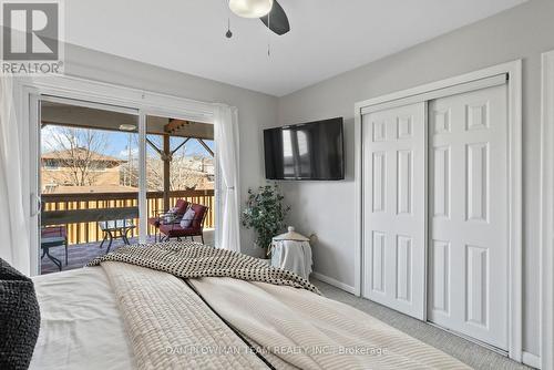 307 Farewell Street, Oshawa, ON - Indoor Photo Showing Bedroom