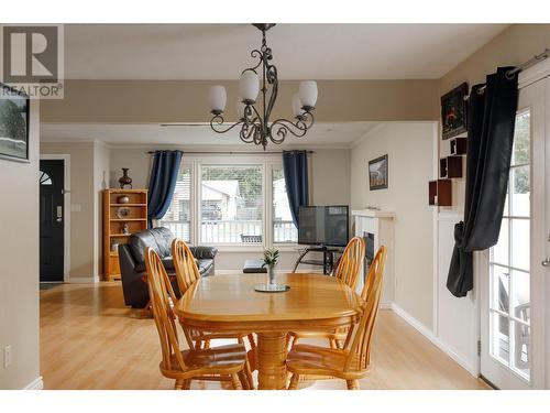 3172 Webber Road, West Kelowna, BC - Indoor Photo Showing Dining Room