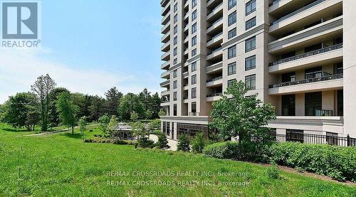 9245 Jane Street, Vaughan, ON - Outdoor