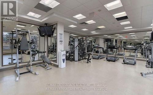 9245 Jane Street, Vaughan, ON - Indoor Photo Showing Gym Room