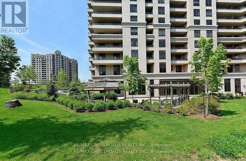 9245 Jane Street, Vaughan, ON - Outdoor With Facade