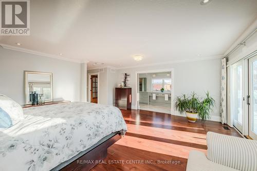 59 Menno Street, Waterloo, ON - Indoor Photo Showing Bedroom