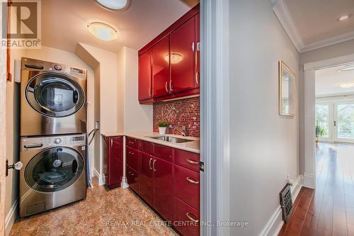 59 Menno Street, Waterloo, ON - Indoor Photo Showing Laundry Room