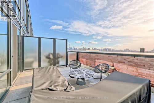 Ph2 - 383 Sorauren Avenue, Toronto, ON - Outdoor With View