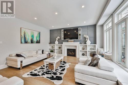 287 Cloverleaf Drive, Hamilton, ON - Indoor Photo Showing Living Room With Fireplace