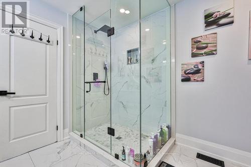 287 Cloverleaf Drive, Hamilton, ON - Indoor Photo Showing Bathroom