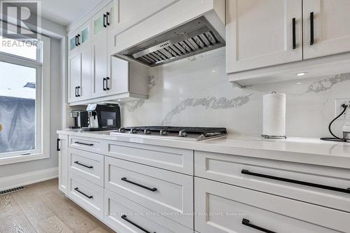 287 Cloverleaf Drive, Hamilton, ON - Indoor Photo Showing Kitchen With Upgraded Kitchen