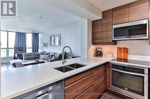 2309 - 2285 Lake Shore Boulevard W, Toronto, ON - Indoor Photo Showing Kitchen With Double Sink