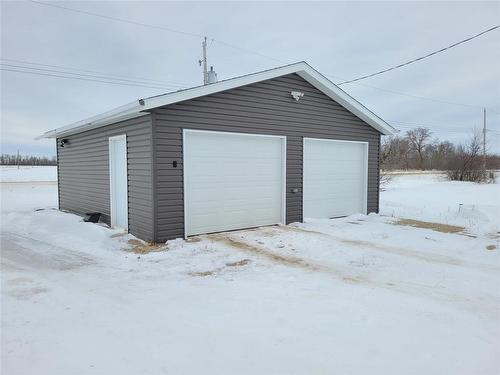 83 Beckville Beach Drive, Alonsa, MB - Outdoor With Exterior