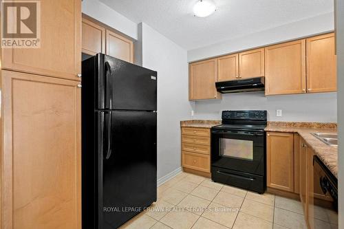 38 - 535 Margaret Street, Cambridge, ON - Indoor Photo Showing Kitchen