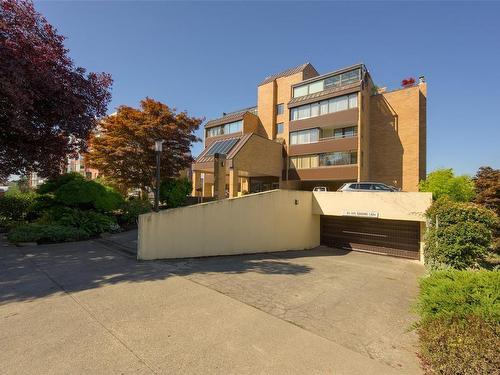 201-640 Montreal St, Victoria, BC - Outdoor