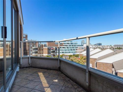 415-225 Belleville St, Victoria, BC - Outdoor