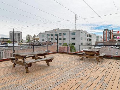 208-562 Yates St, Victoria, BC - Outdoor With Deck Patio Veranda