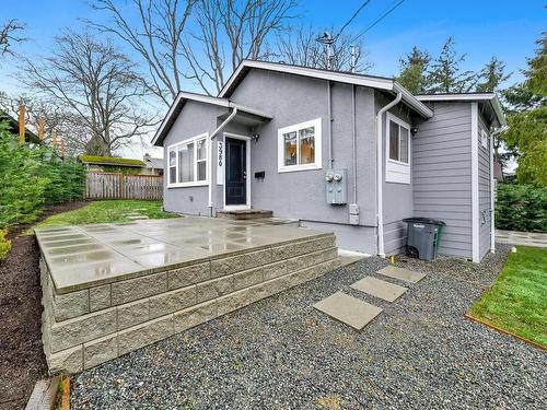 3980 Bow Rd, Saanich, BC 