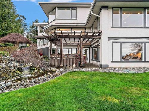 11096 Greenpark Dr, North Saanich, BC 