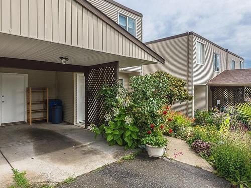 12-444 Bruce Ave, Nanaimo, BC 