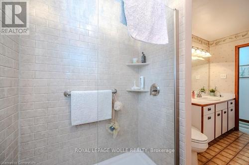 39 Bannockburn Road, Kitchener, ON - Indoor Photo Showing Bathroom