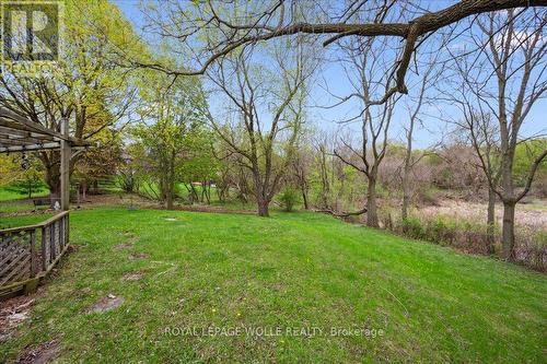 39 Bannockburn Road, Kitchener, ON - Outdoor