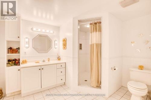 130 Grey Alder Avenue, Richmond Hill, ON - Indoor Photo Showing Bathroom