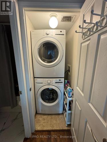 1717 - 335 Rathburn Road W, Mississauga, ON - Indoor Photo Showing Laundry Room