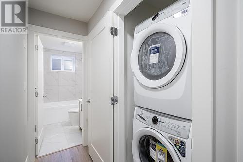 1396 Apel Drive, Port Coquitlam, BC - Indoor Photo Showing Laundry Room