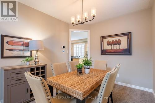 81 Segwun Road, Hamilton, ON - Indoor Photo Showing Dining Room