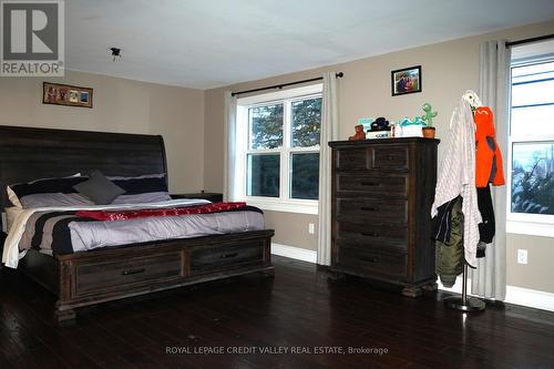 226 St. Catharines Street, West Lincoln, ON - Indoor Photo Showing Bedroom