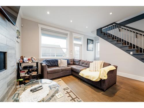 7299 194A Street, Surrey, BC - Indoor Photo Showing Living Room With Fireplace