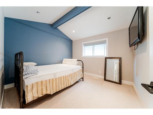 7299 194A Street, Surrey, BC - Indoor Photo Showing Bedroom