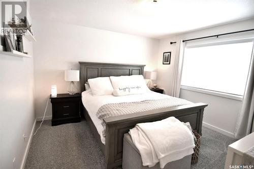 357 Germain Manor, Saskatoon, SK - Indoor Photo Showing Bedroom