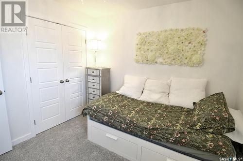 357 Germain Manor, Saskatoon, SK - Indoor Photo Showing Bedroom