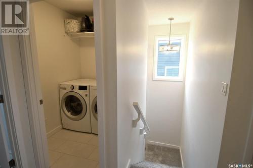 357 Germain Manor, Saskatoon, SK - Indoor Photo Showing Laundry Room