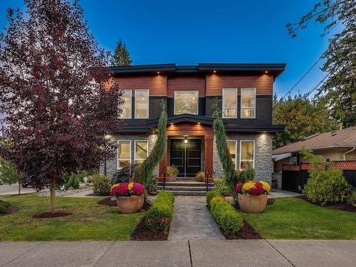 1495 Maple Street, White Rock, BC - Outdoor With Facade