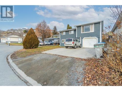 1737 Leighton Place, Kamloops, BC - Outdoor