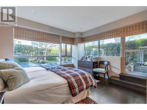 902 1600 Hornby Street, Vancouver, BC - Indoor Photo Showing Bedroom