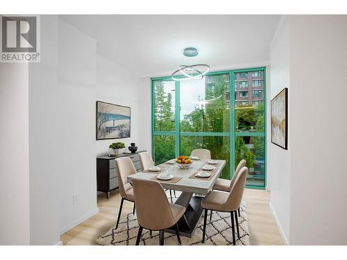 204 8280 Westminster Highway, Richmond, BC - Indoor Photo Showing Dining Room