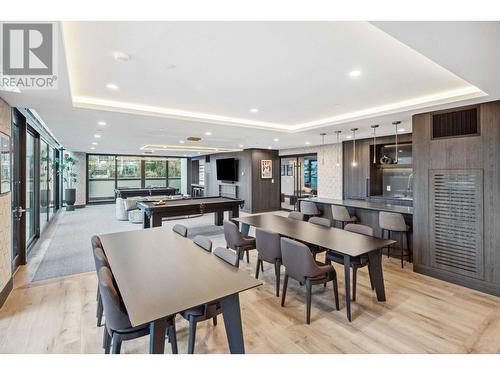 1703 2108 Gilmore Avenue, Burnaby, BC - Indoor Photo Showing Dining Room