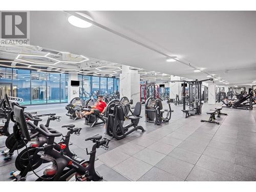 1703 2108 Gilmore Avenue, Burnaby, BC - Indoor Photo Showing Gym Room