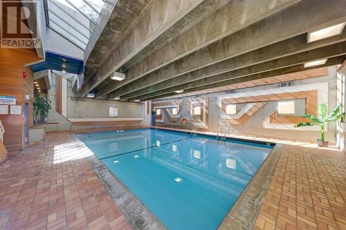 602 2008 Fullerton Avenue, North Vancouver, BC - Indoor Photo Showing Other Room With In Ground Pool