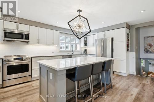 440 Mt Albion Road, Hamilton, ON - Indoor Photo Showing Kitchen With Upgraded Kitchen