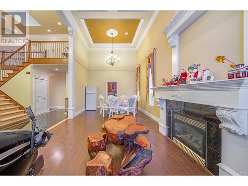 6040 Adams Place, Richmond, BC - Indoor With Fireplace