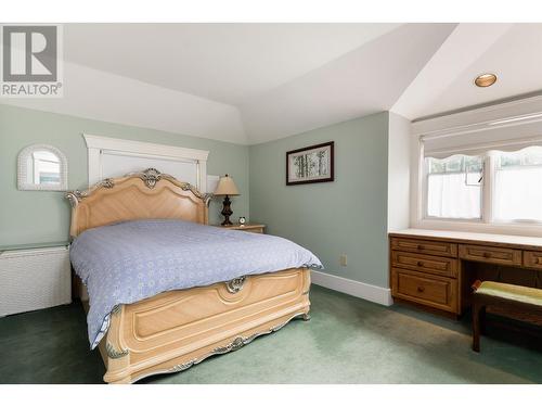 1295 Sinclair Street, West Vancouver, BC - Indoor Photo Showing Bedroom